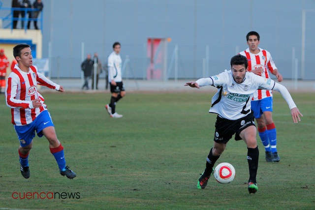 El Conquense consigue la victoria pero tendrá que jugar la promoción (0-2)